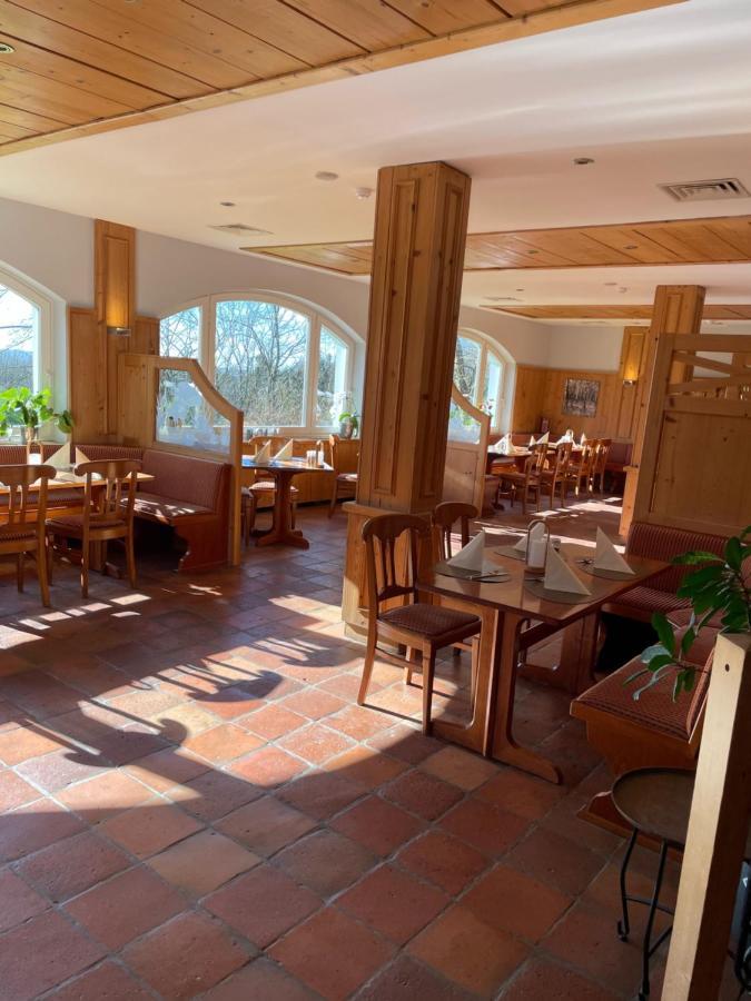 Hotel Am Rugard Берген-ауф-Рюген Экстерьер фото