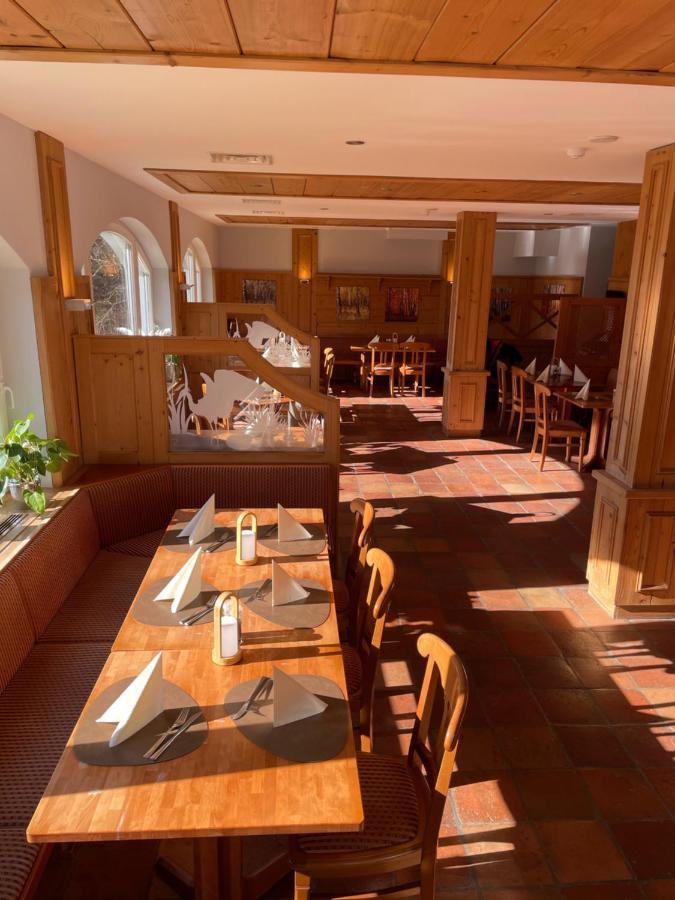 Hotel Am Rugard Берген-ауф-Рюген Экстерьер фото