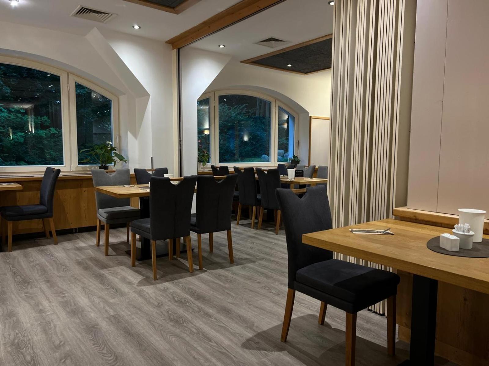 Hotel Am Rugard Берген-ауф-Рюген Экстерьер фото