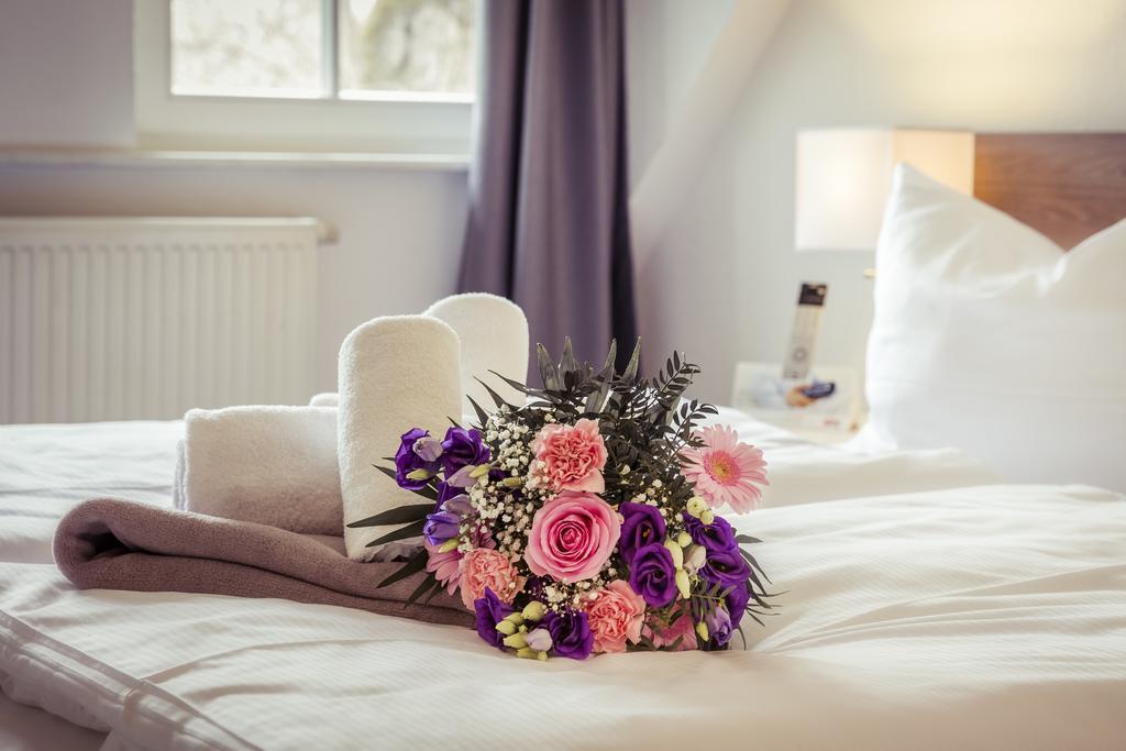 Hotel Am Rugard Берген-ауф-Рюген Экстерьер фото